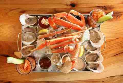 Best Seafood Restaurants In Atlanta Ga Thrillist Legal Sea Foods