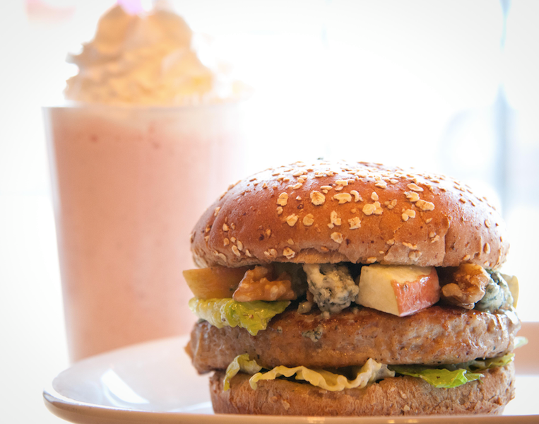 Back Alley Burger A Restaurant in Elmhurst, IL Thrillist