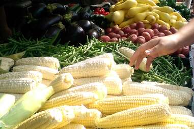 farmer's market