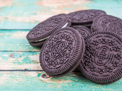 predict the Oreo twist game