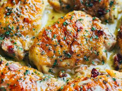 9 Easy Chicken Dinner Recipes to Make Tonight - Thrillist