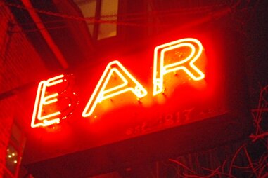 Ear Inn