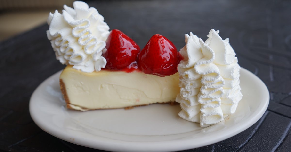 The Cheesecake Factory NYC Reviewing the First New York Location