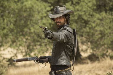 rodrigo santoro in hbo westworld