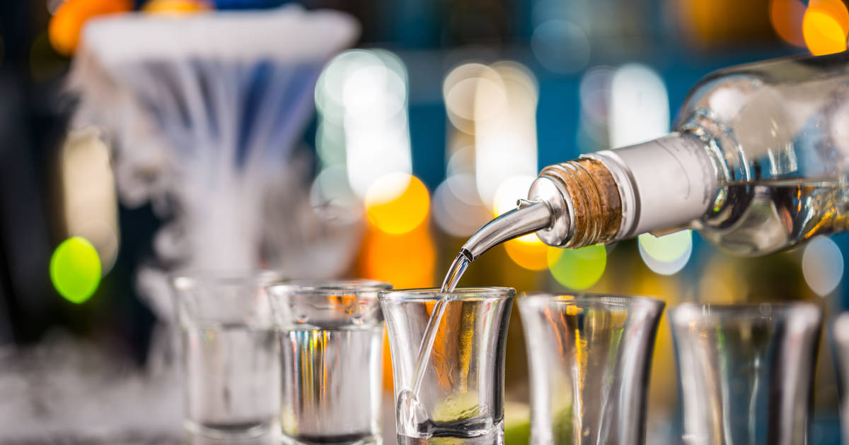 What Does Vodka Taste Like?: What Beginners Need to Know - Thrillist