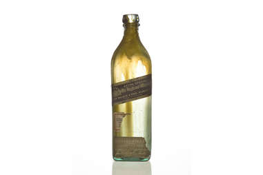 Original John Walker Extra Special Old Highland Bottle, circa 1905, before being renamed Johnnie Walker Black Label in 1909 – Super Call