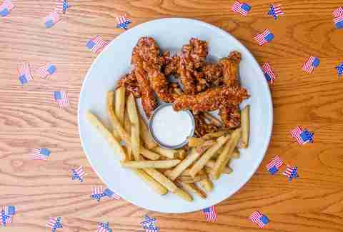 Best Fried Chicken - Ranking Church&#39;s Chicken, Popeyes Louisiana Kitchen, and KFC - Thrillist