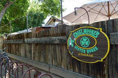 casey moore's