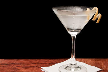 Worst Cocktails to Order: Bad Mixed Drinks Bartenders Hate ...