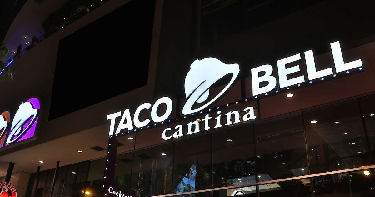 New Taco Bell Cantina in Las Vegas Serves Alcohol Thrillist