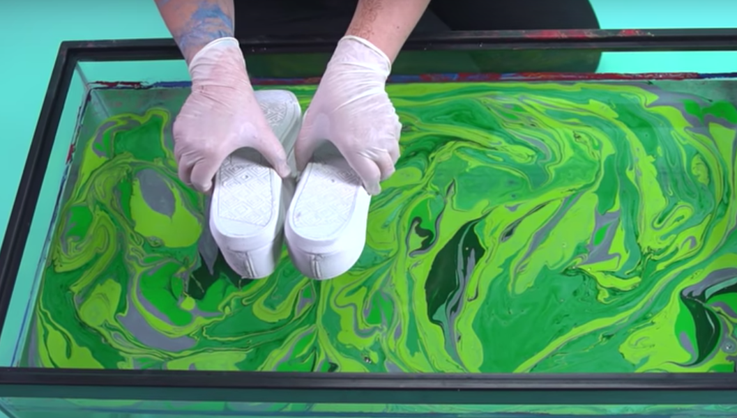 Watching Things Get Dipped in Paint Is Bizarrely Satisfying - Thrillist