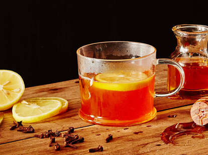 Ultimate Hot Toddy: How to Make a Hot Toddy With Bourbon - Thrillist