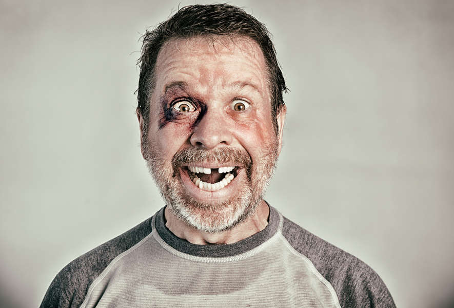 The 13 Types of Bad Drinkers You Never Want to Go Out With - Thrillist