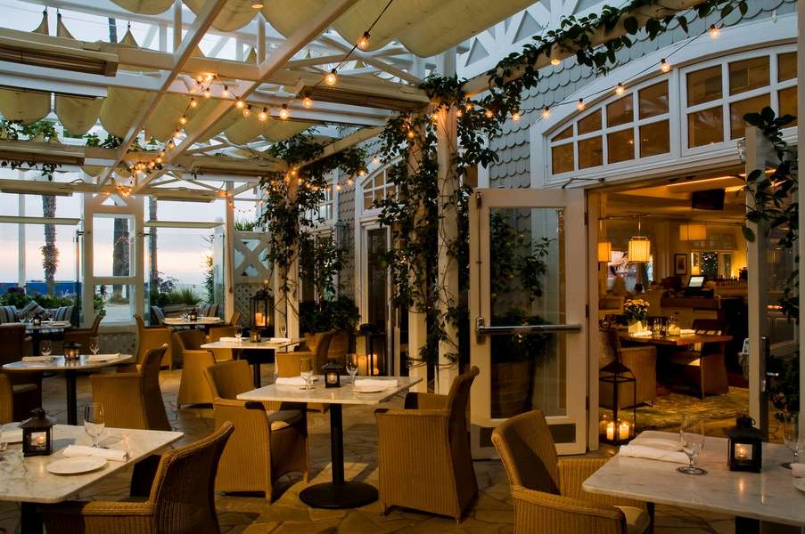 Coast Beach Café and Bar: A Santa Monica, CA Restaurant - Thrillist