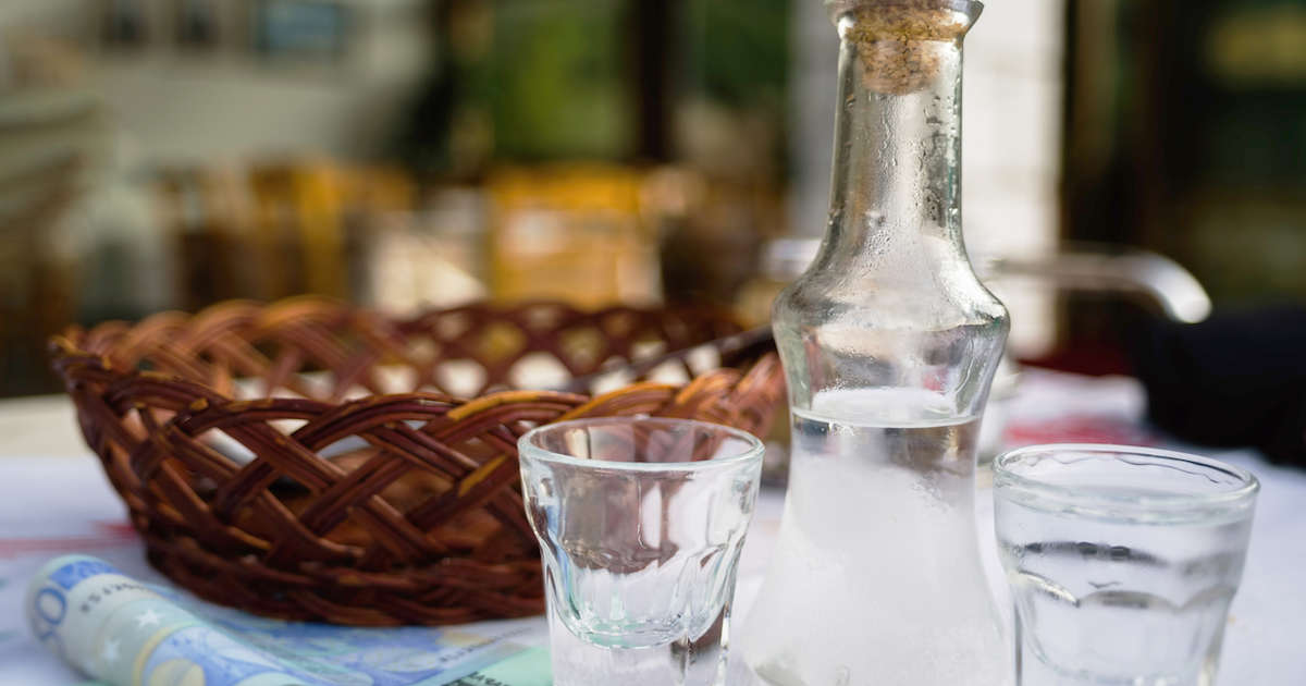 The 3 Best Greek Alcoholic Drinks and Spirits Thrillist