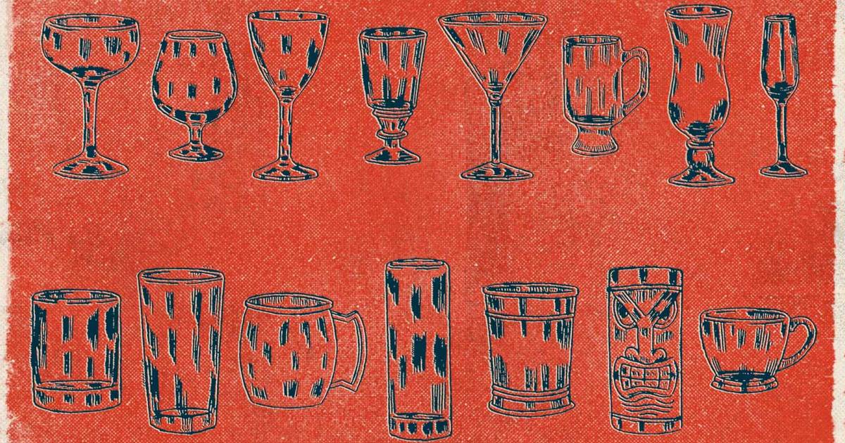 Cocktail glasses: What are the glasses used by bartenders?