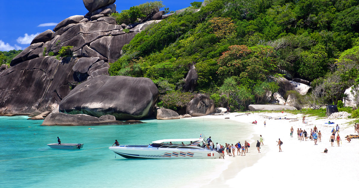 11 Countries That Actually Love Having American Tourists