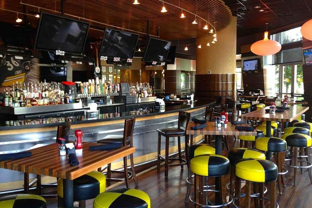 Best Football Bars In Pittsburgh - CBS Pittsburgh