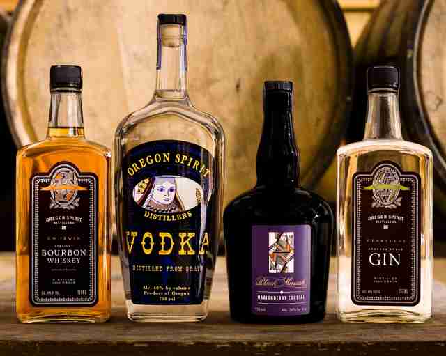 Best Distilleries & Distillery Tours in Oregon for Your Next Road Trip ...