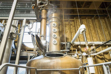 rogue ales and spirits