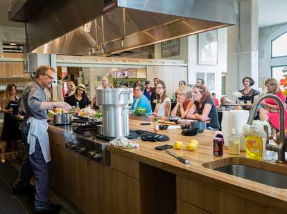 Southern Food Beverage Museum A New Orleans La Other Thrillist