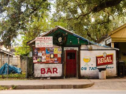 New Orleans bars and restaurants hope for gameday boost in business 