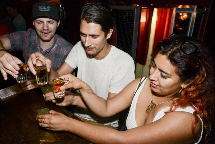 good singles bars los angeles