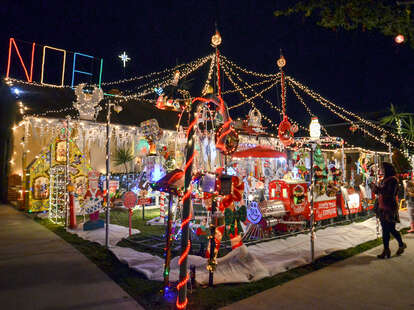Best Outdoor Christmas Light Displays to See in Los Angeles