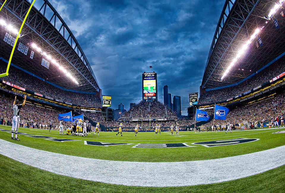 Best Nfl Football Stadiums Ranked From Dallas To Lambeau