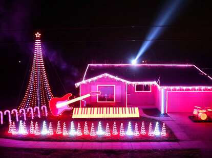 crazy christmas light displays