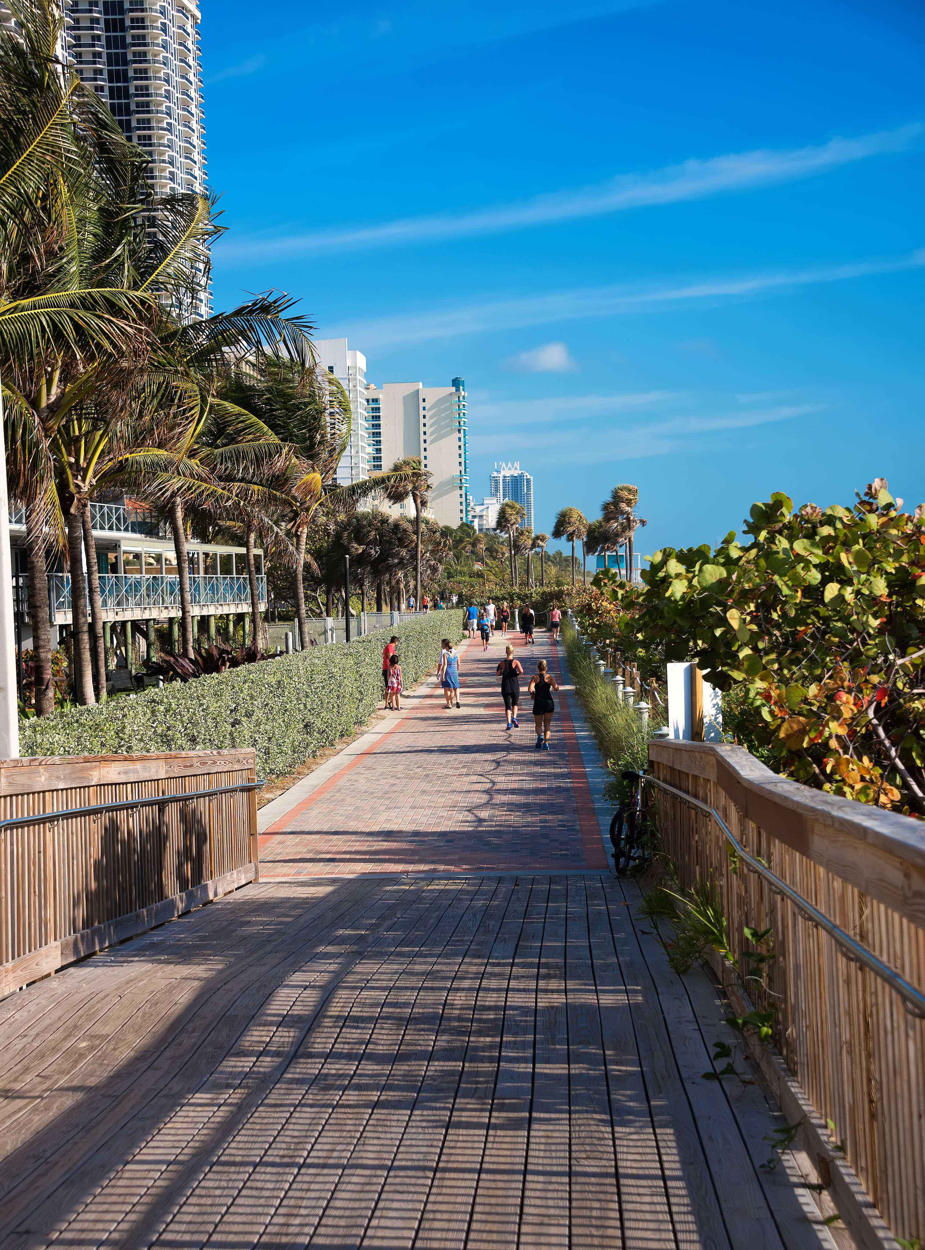 miami beach boardwalk