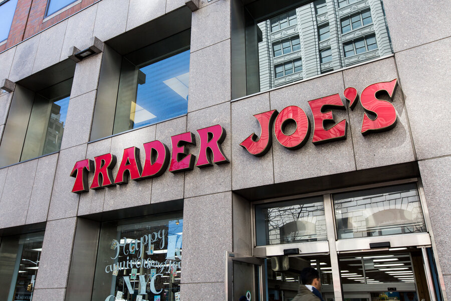 I Take Two Buses to Shop at Trader Joe's, Here's What I Buy