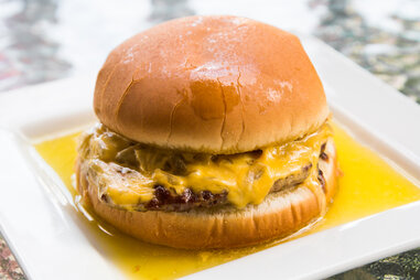 Solly’s Grille Burger