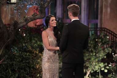 raven bachelor season 21 premiere