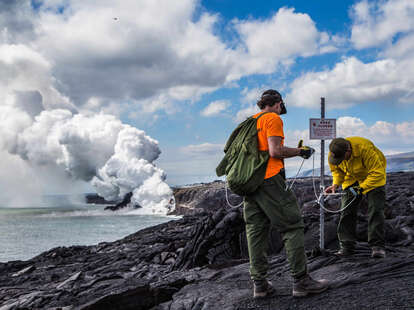 22 acre lava delta collapse hawaii national park