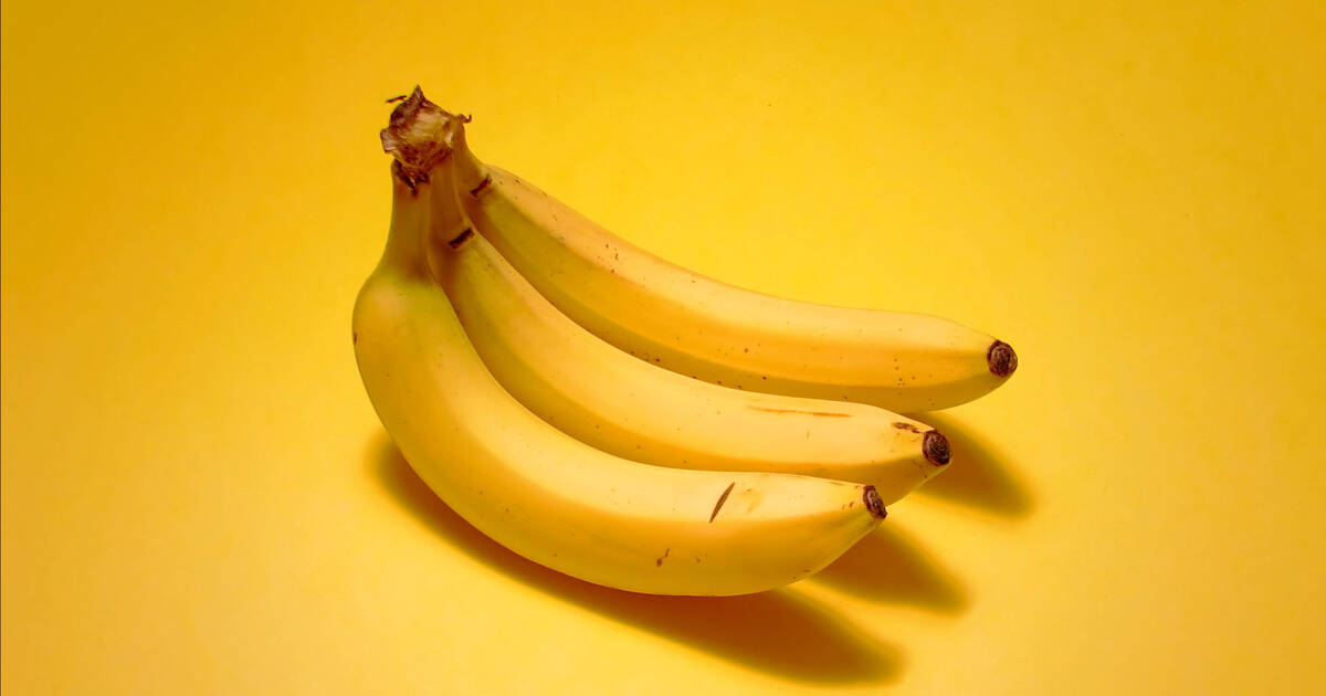 How Many Calories In A Banana Nutrition Facts You Didn T Know Thrillist