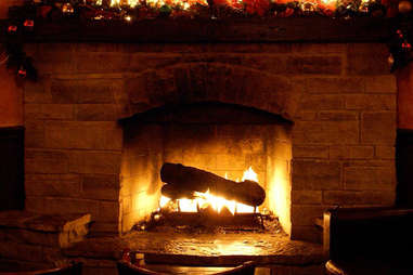 grafton pub and grill fireplace