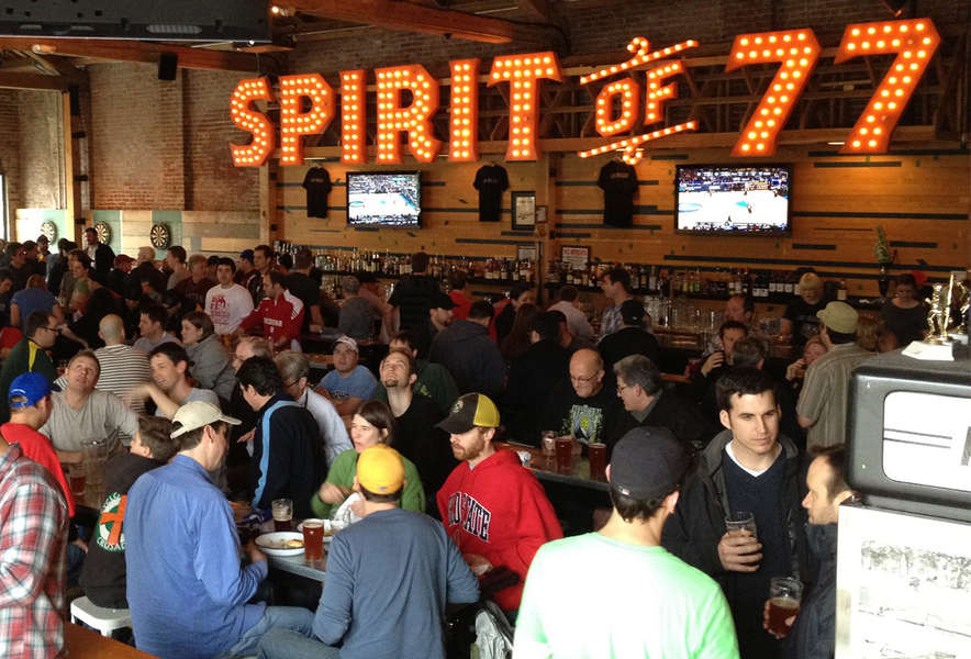 The Top 10 Best Sports Bars in America Thrillist