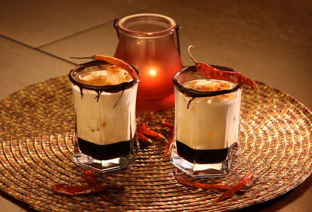 This Chili Chocolate Sombrero Is the Spicy, Boozy Hot Cocoa You Needed