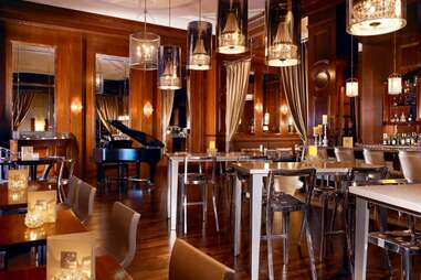 Grant Grill and Lounge