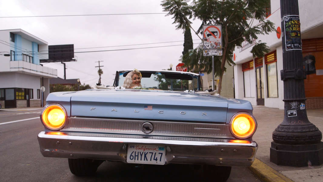 Getting Weird With Chicano Rockabillies in San Diego's Barrio Logan ...