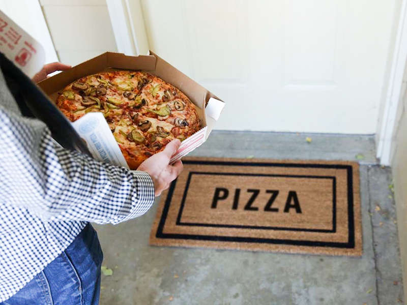 Dominos Pizza Delivery Girl Shares Funniest On The Job Stories Thrillist