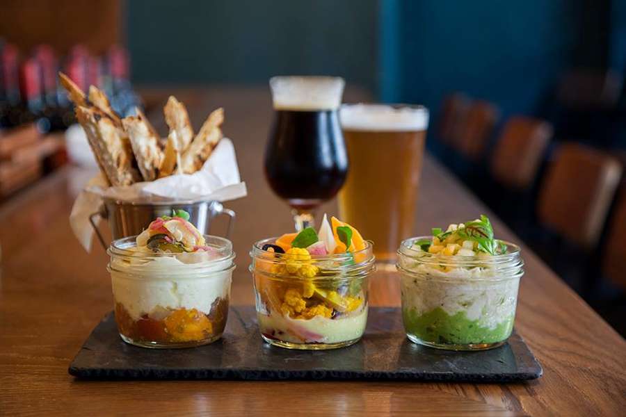 White Dog Cafe A Bar in Philadelphia, PA Thrillist