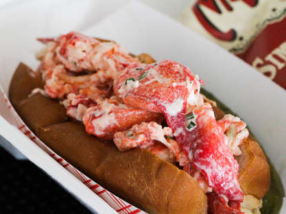 lobster roll