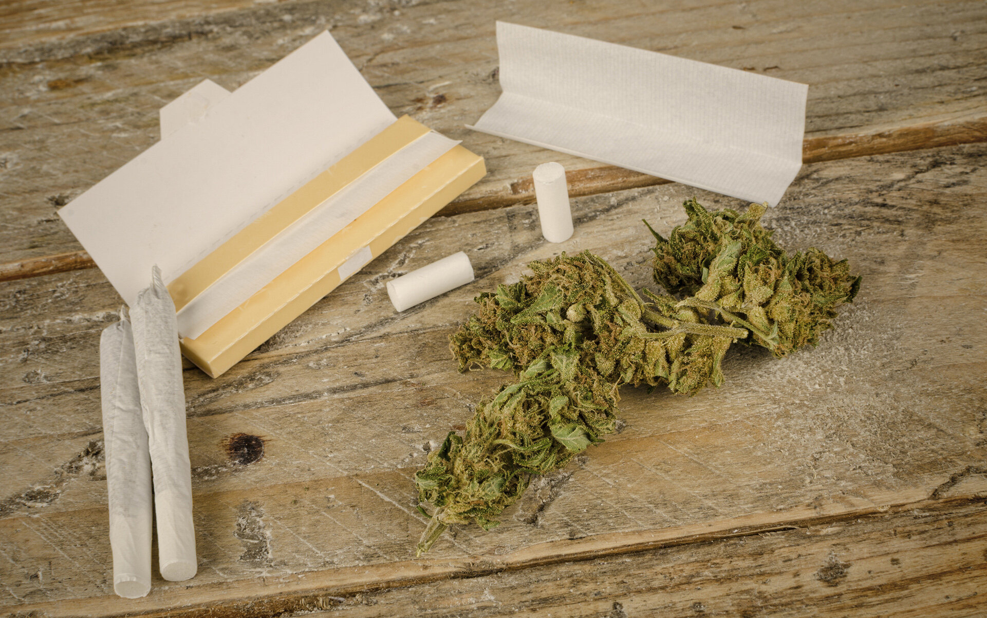 How To Roll A Joint With Bible Paper