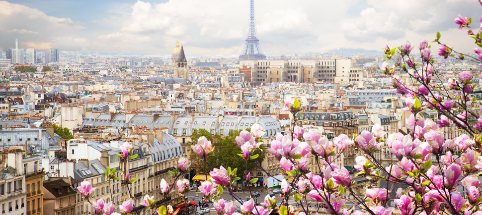 The 18 Most Romantic Date Spots in Paris