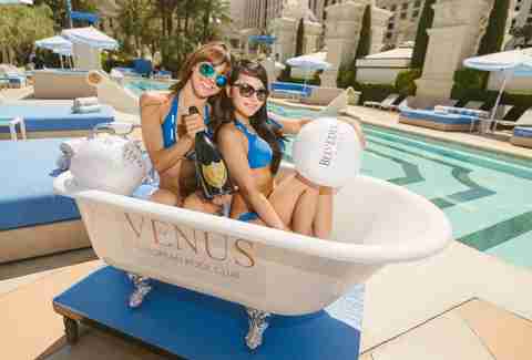 Nudism Pool - Topless Pool Las Vegas - A Complete Guide (PHOTOS) - Thrillist