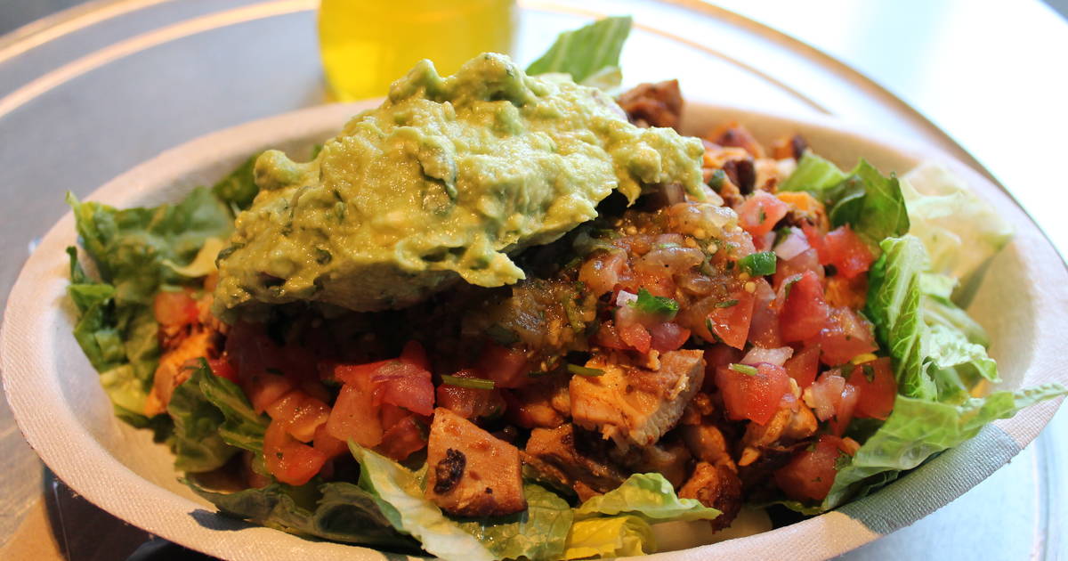 Chipotle Calorie Counts & Nutrition Facts for Burritos, Bowls Salads - Thrillist
