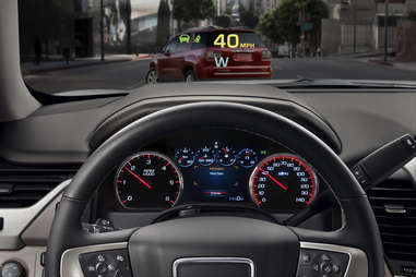 Garmin® Introduces Its First Portable Head-up Display (HUD