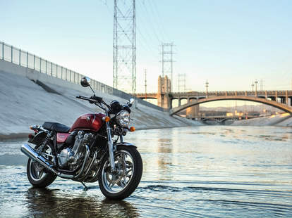 Yamaha bolt beginner bike Clearance